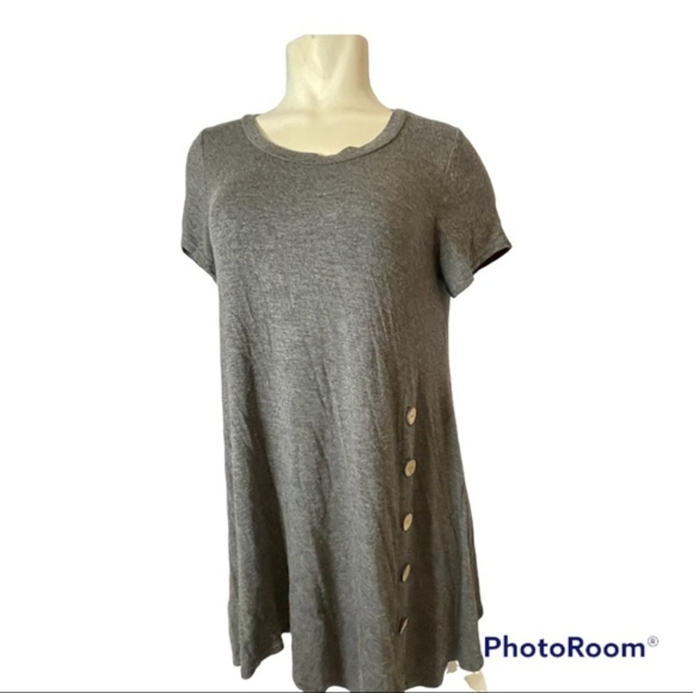 Women's Misia Grey Casual Tee Size Medium